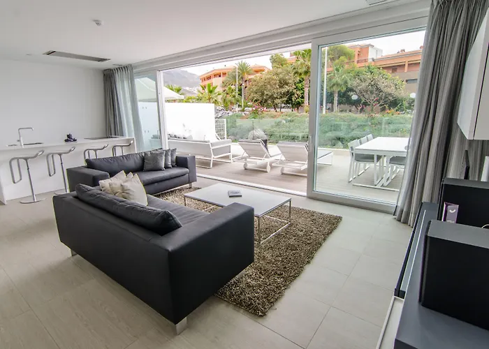Domes Baobab Suites מלון 5*