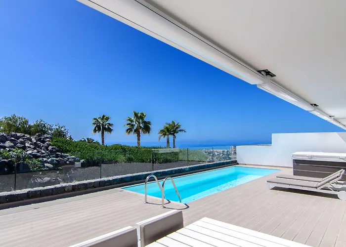 מלון Domes Baobab Suites אדחה