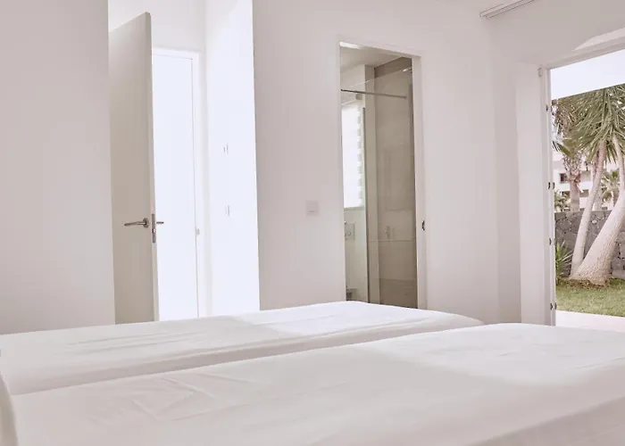 Baobab מלון אדחה