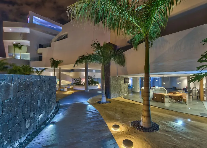 Baobab מלון אדחה